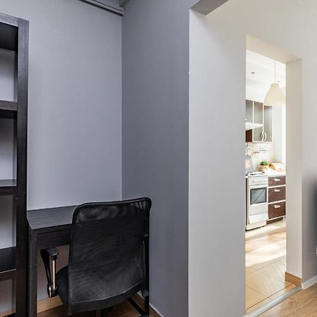 Апартаменты Superapart Dzielna 9A Варшава Экстерьер фото